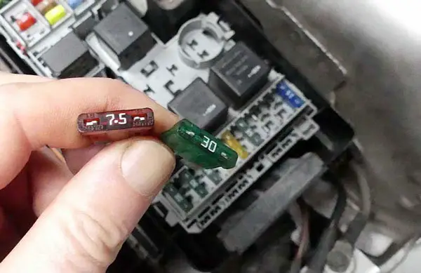 A blown fuse could be the culprit