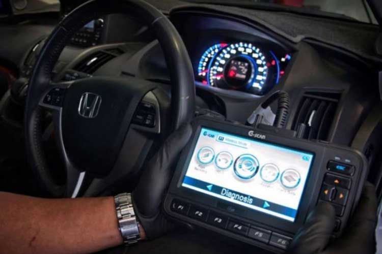 Is It Illegal To Remove Check Engine Light