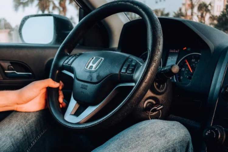 Car Hesitates And Jerks When Accelerating