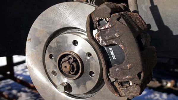 Car Sticking calipers