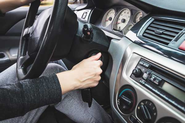 Why your car shakes when starting and turning off