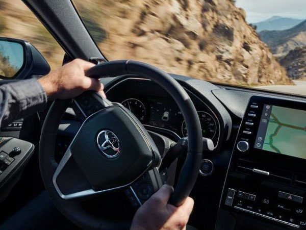 Why Does My Steering Shakes When I Apply Brake