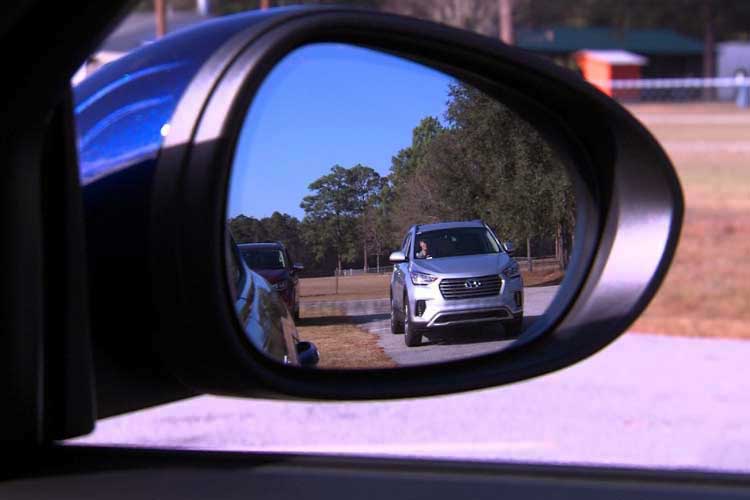 Can You Drive Without A Side Mirror