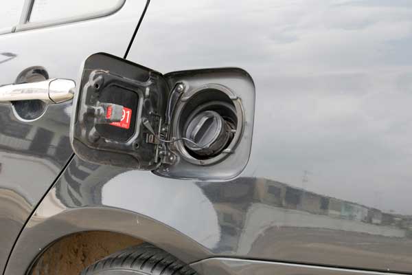 How To Replace A Damaged Or Old Gas Cap
