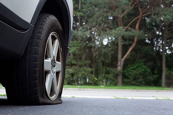 Can You Drive With A Flat Tire
