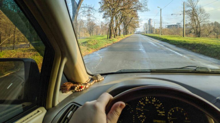 Can You Drive a Car With Low Oil Pressure