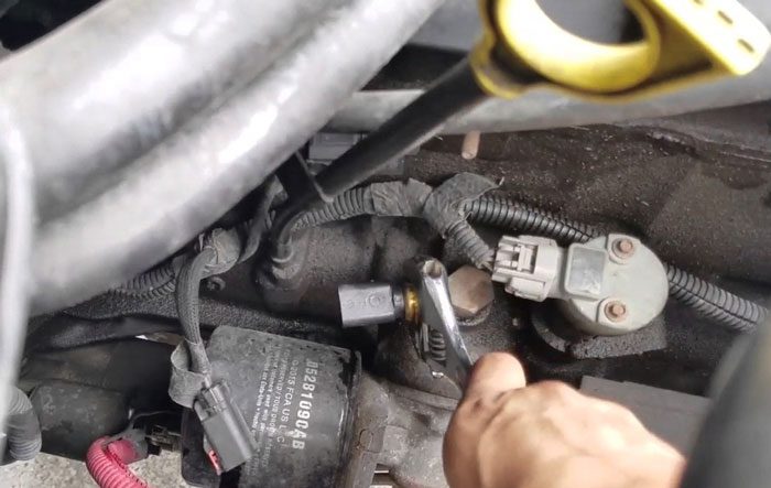Faulty Oil Pressure Sensor